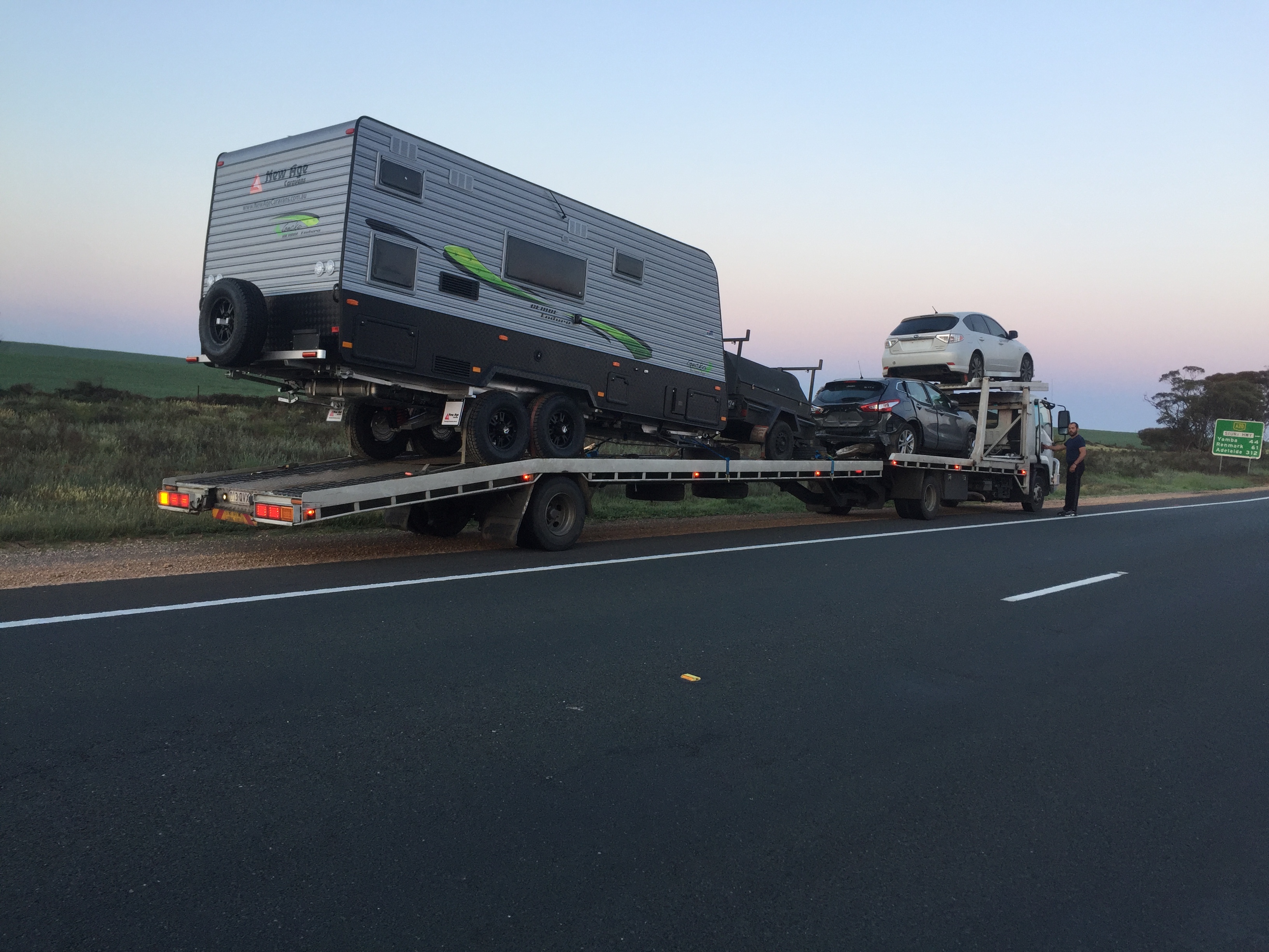 Auto Mover Transporting Multiple Vehicles on Carrier Truck