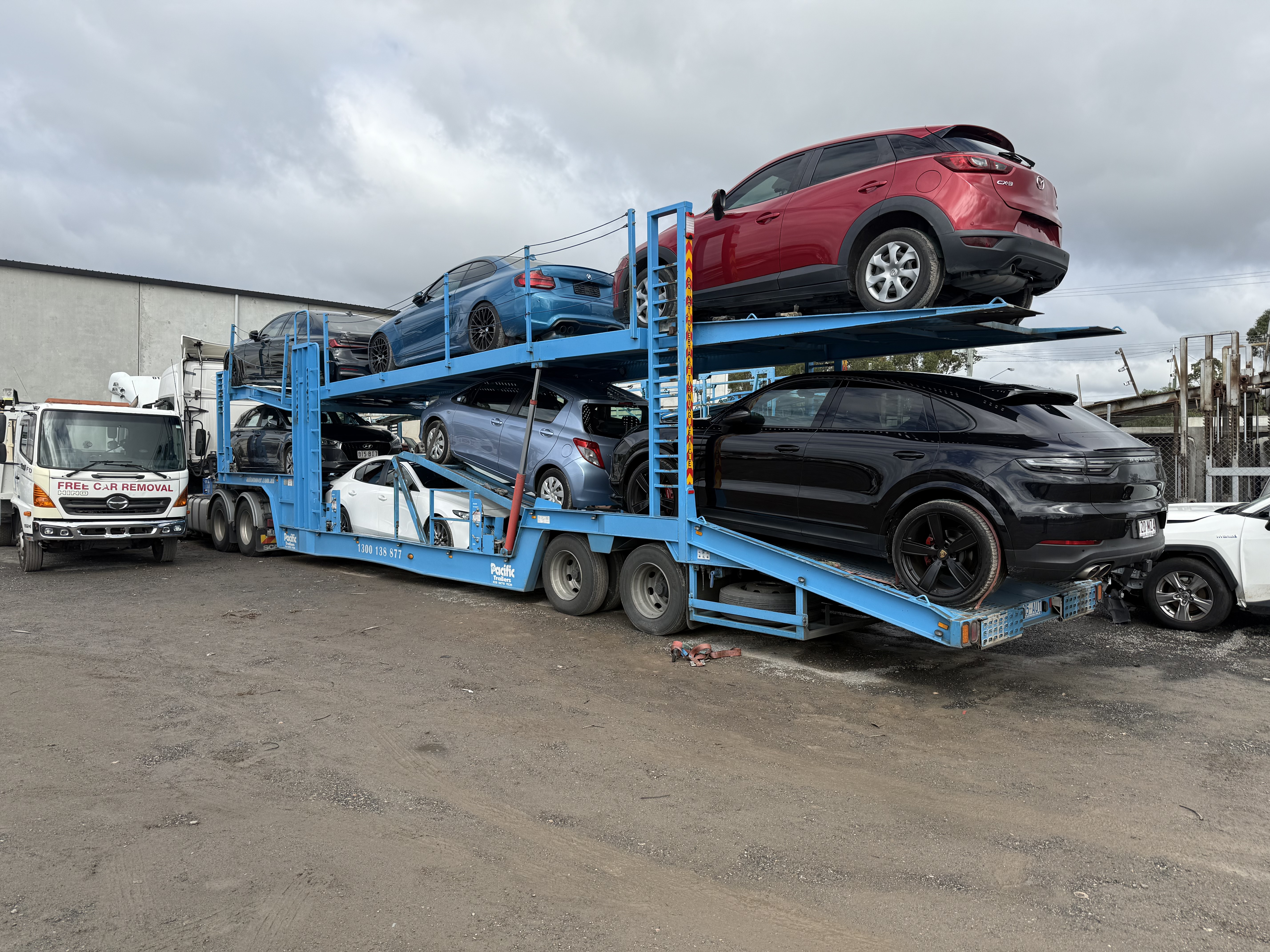Auto Mover Multi-Level Car Carrier Transport Service