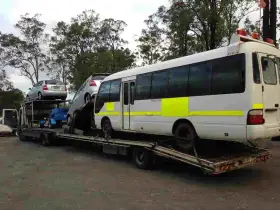 Mercedes 7-Car Carrier