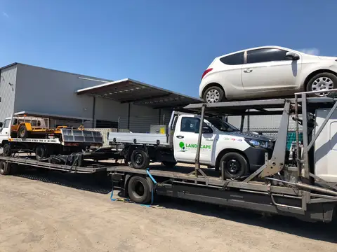 Auto Mover Car Carrier Loading Multiple Vehicles Interstate