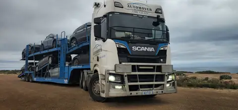 Auto Mover truck transport – Scania Prime Mover Hauling Multiple Vehicles