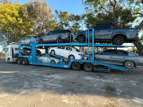 Auto Mover Multi-Level Car Carrier Transport Service