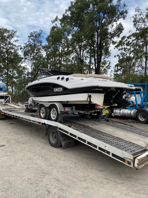 Auto Mover White Van Interstate Transport Service
