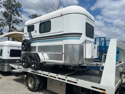 Auto Mover Horse Float Caravan Transport Service