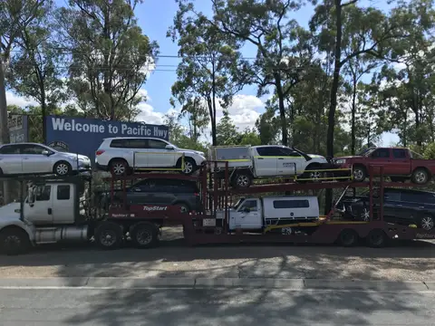 Auto Mover Car Carrier Fleet Loading Multiple Vehicles