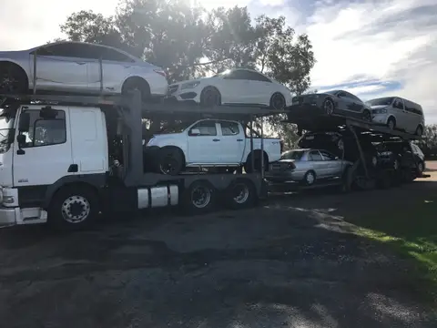 Auto Mover Car Carrier Loaded with Multiple Vehicles