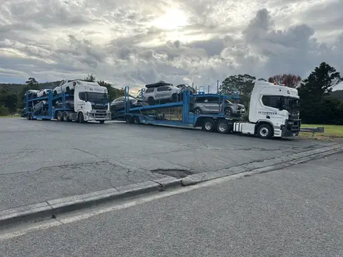 Auto Mover Double Deck Car Carrier Fleet Interstate Transport