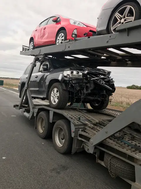 Auto Mover Double Deck Car Carrier with Damaged Vehicle