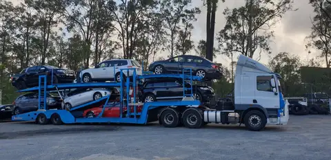 Auto Mover Multi-Deck Car Carrier Loaded with Vehicles