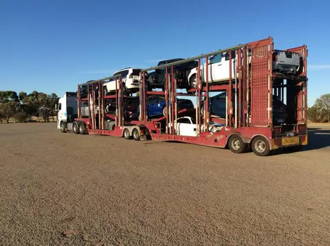 Auto Mover Multi-Level Car Carrier Transporting Multiple Vehicles