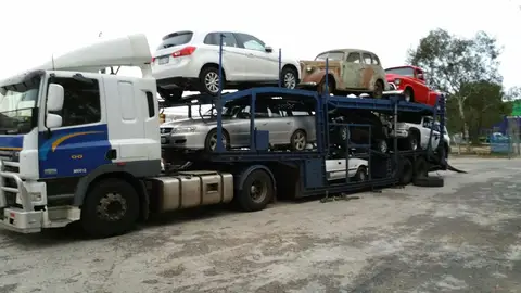 Auto Mover Multi-Vehicle Car Carrier Transport Service