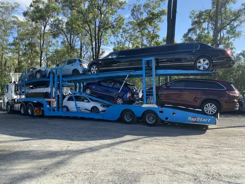 Auto Mover Multi-Vehicle Car Carrier Transport Service