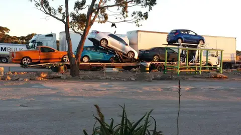 Auto Mover Multi-Vehicle Transport Operation in Progress