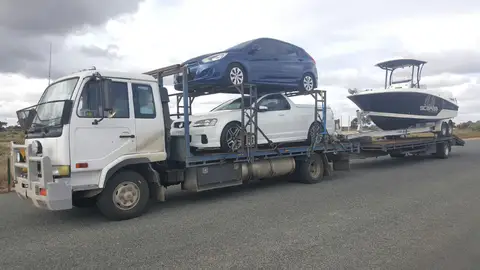 Auto Mover Multi-Vehicle Transport with Cars and Boat