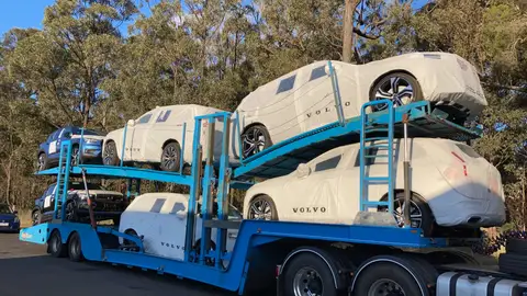 Auto Mover Volvo Fleet Interstate Transport Service