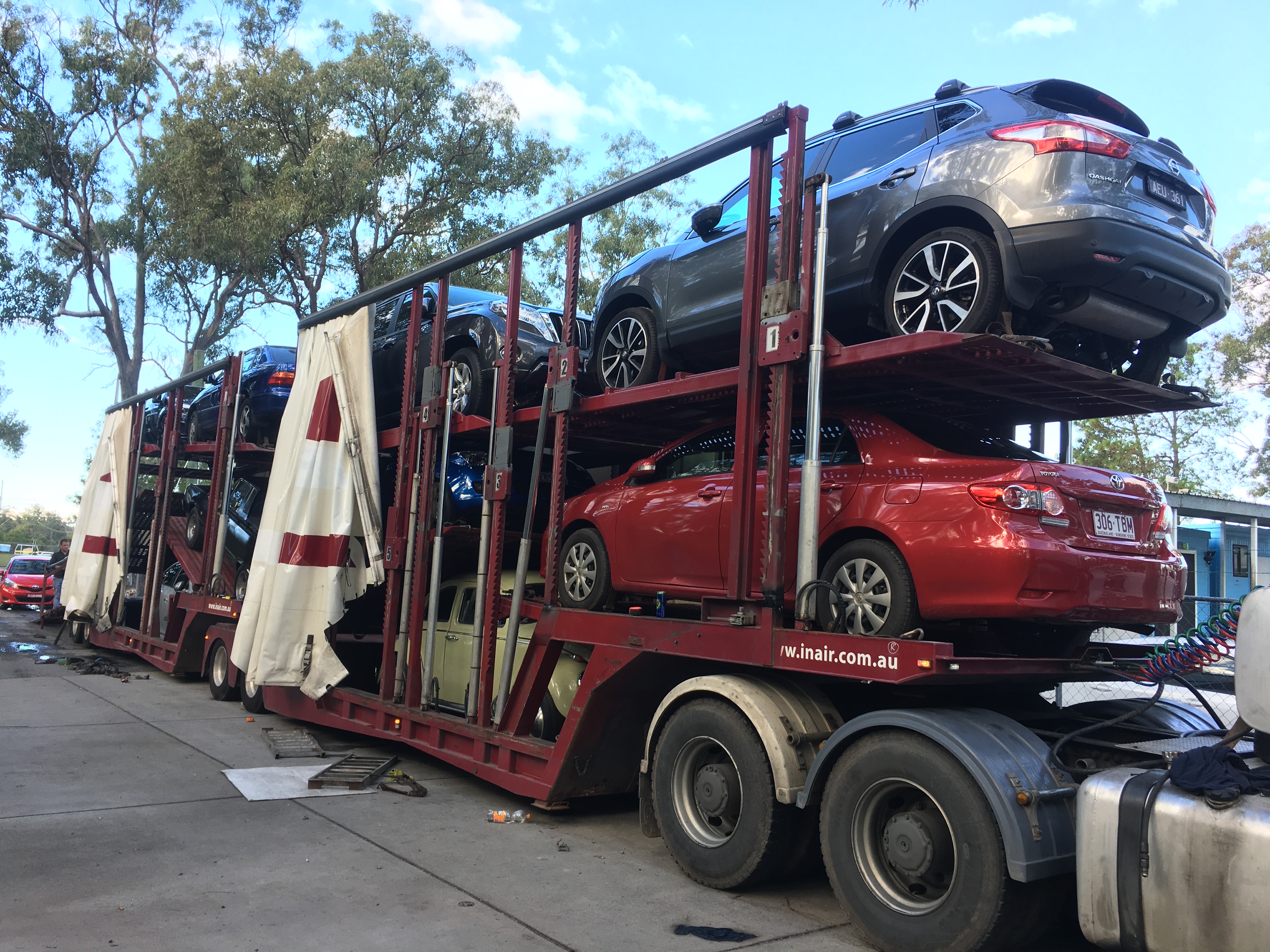 Auto Mover Car Carrier Transporting Multiple Vehicles Interstate