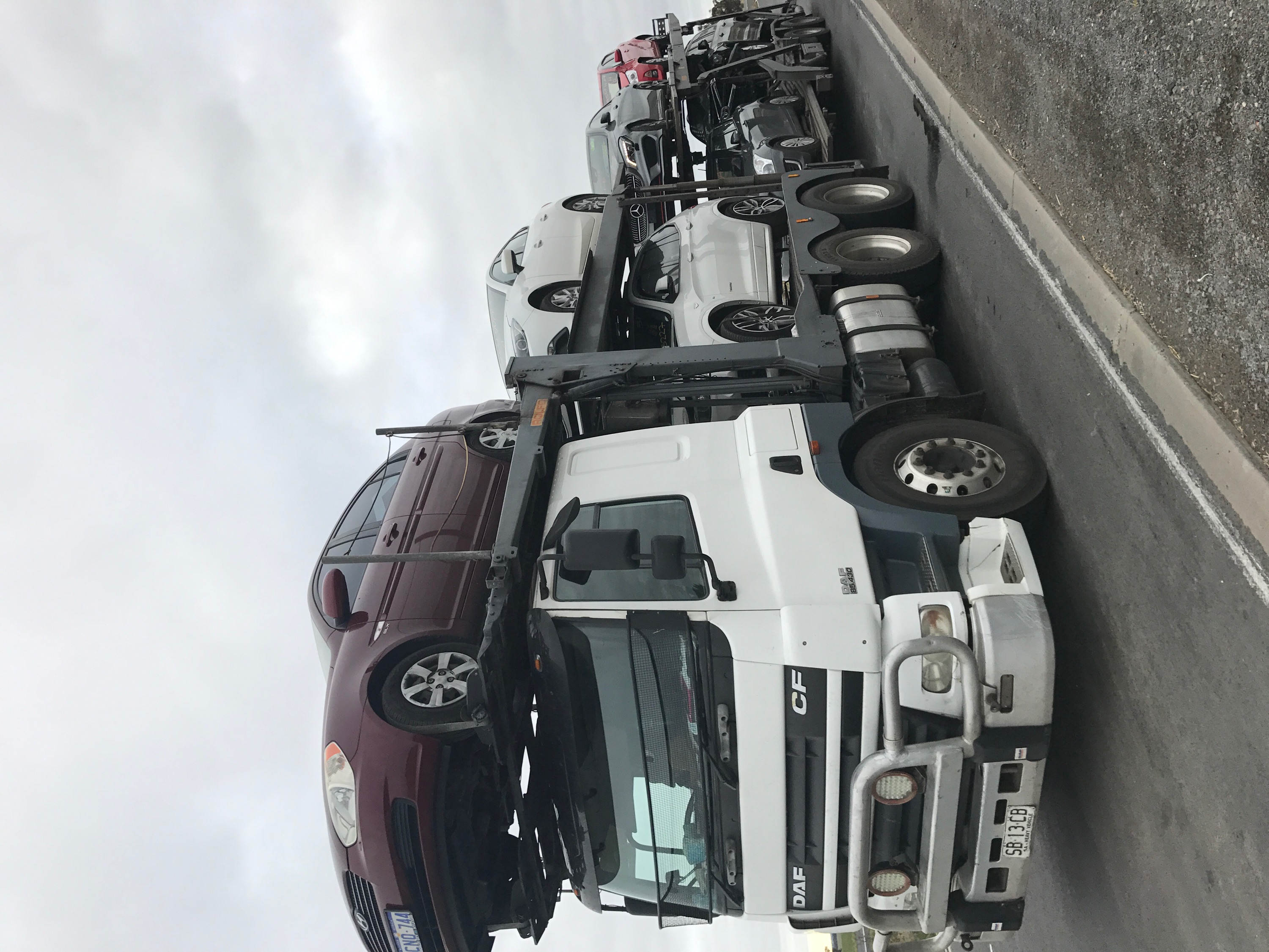 Auto Mover DAF CF Transporting Multiple Vehicles Interstate