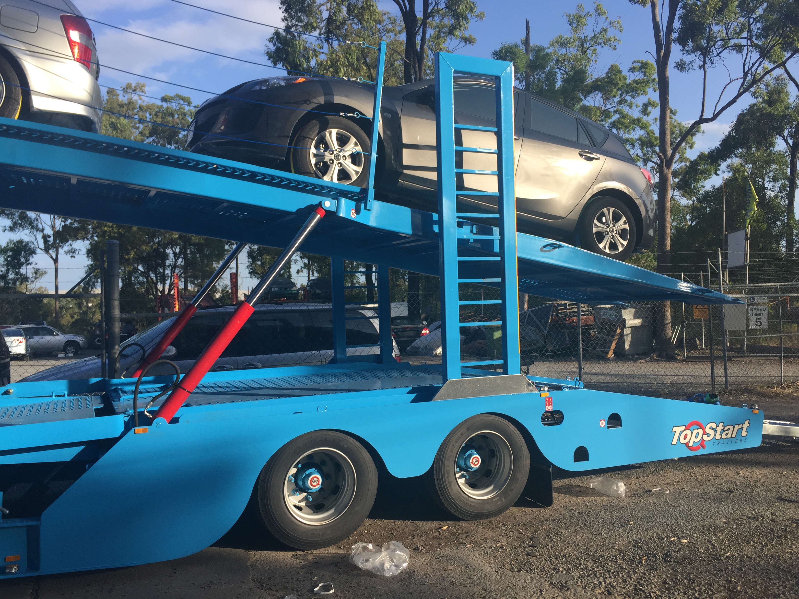 Auto Mover Double Deck Car Carrier with Compact Vehicle