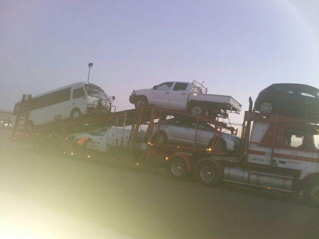 Auto Mover Double Deck Carrier Transporting Multiple Vehicles