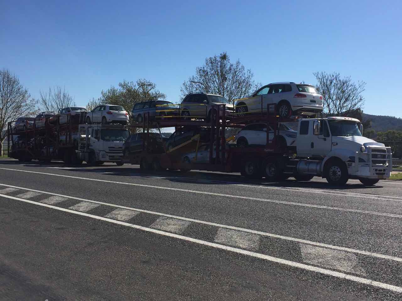 Auto Mover Interstate Transport Fleet on Highway