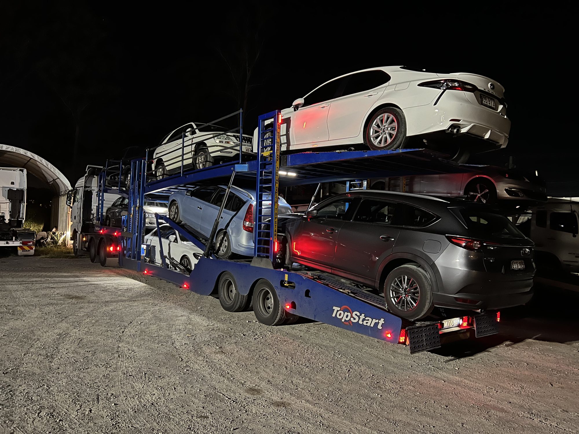Auto Mover Multi-Car Transport Carrier Loading Multiple Vehicles