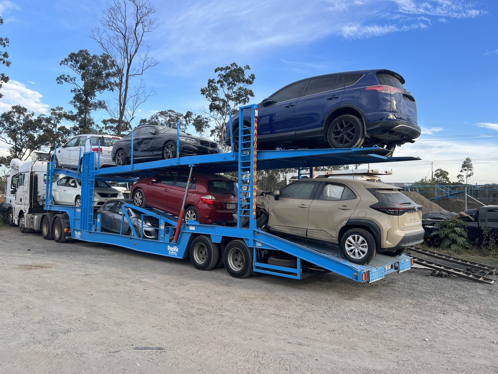 Auto Mover Multi-Car Transport Carrier with Four Vehicles