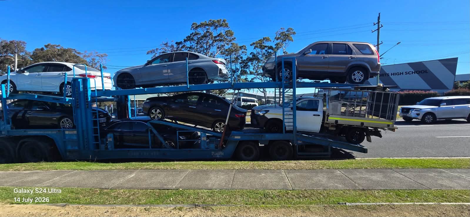 Auto Mover Multi-Car Transport: Three Vehicles Loaded