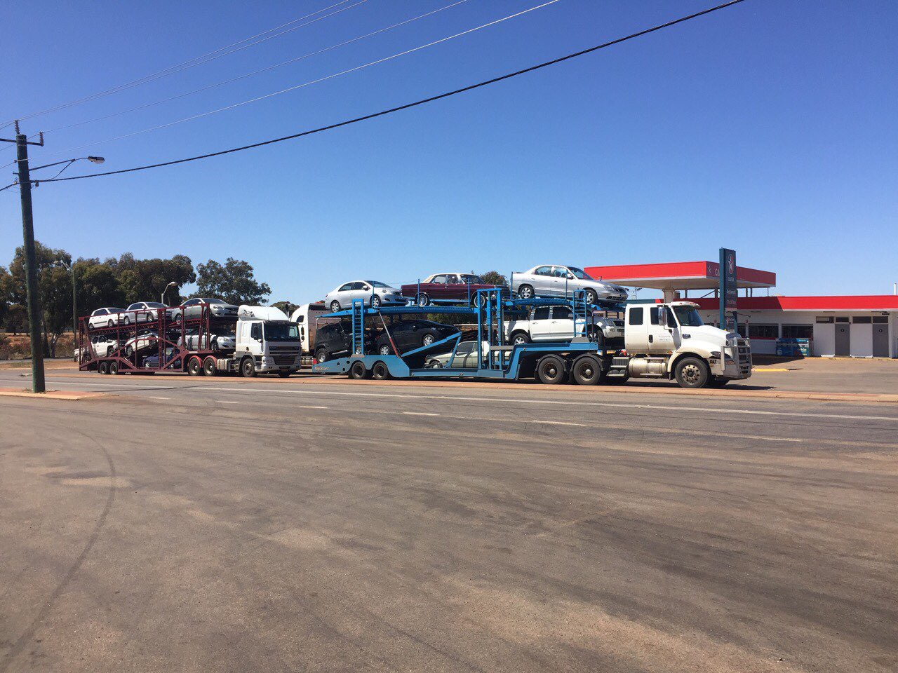 Auto Mover Multi-Deck Car Carrier Load Ready for Transport
