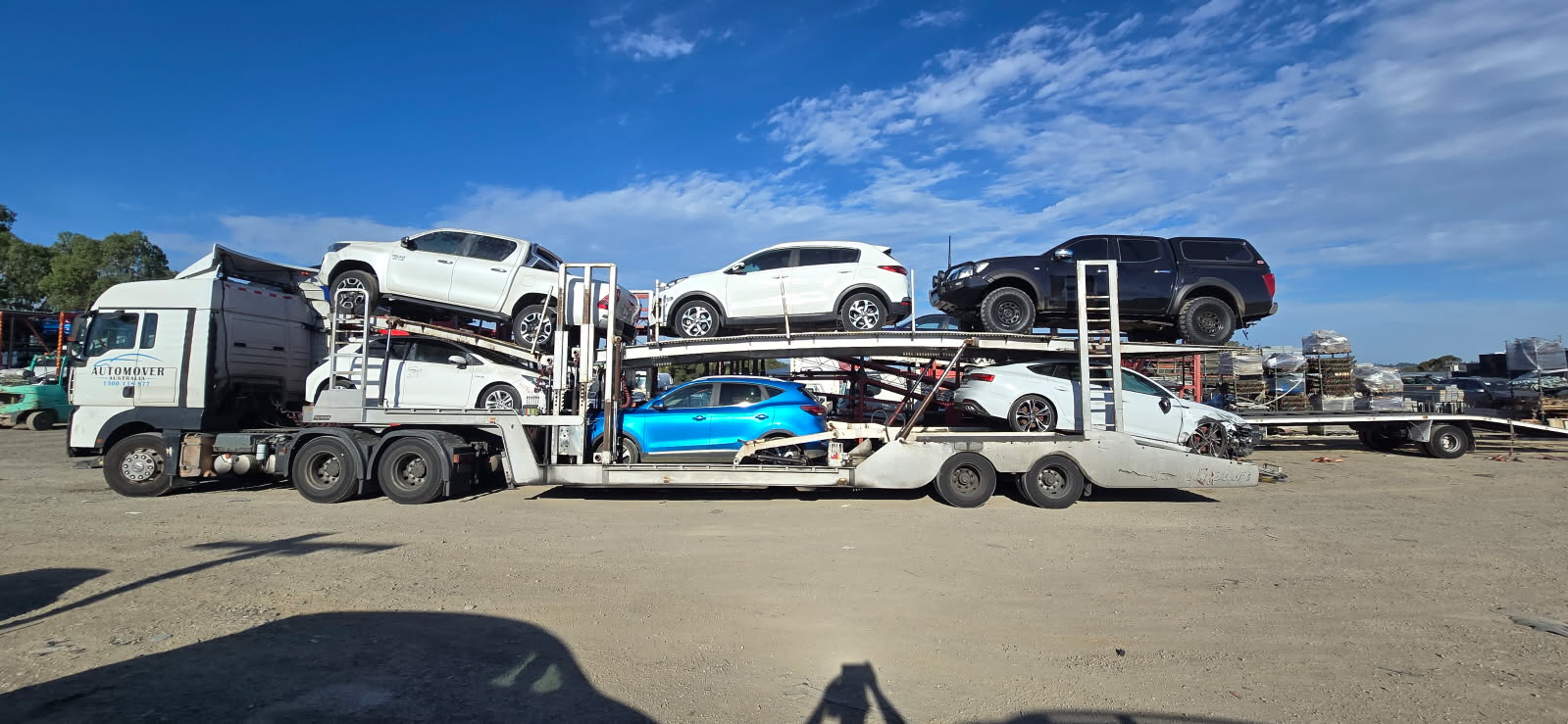 Auto Mover Multi-Level Car Carrier with Mixed Vehicle Load