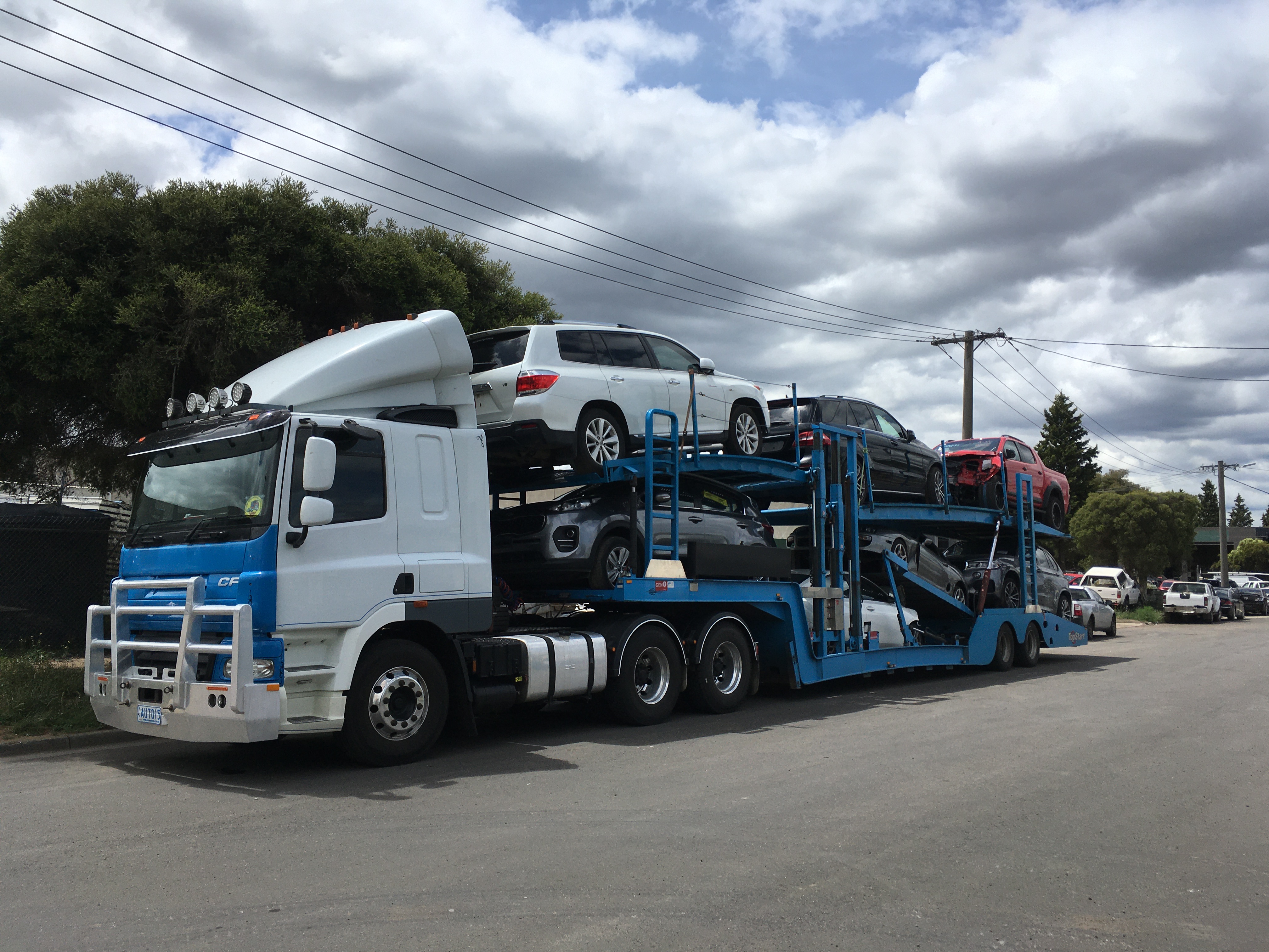 Auto Mover Multi-Vehicle Car Carrier Transport Service