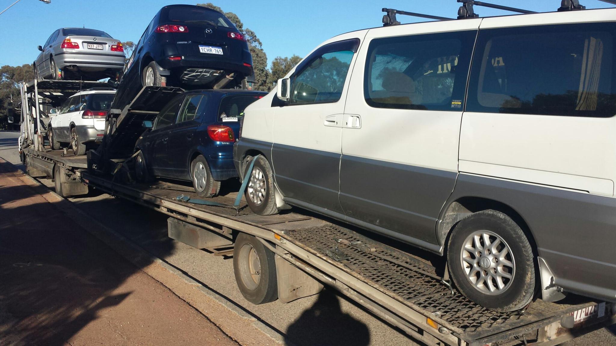 Auto Mover Multiple Vehicle Transport on Carrier Truck