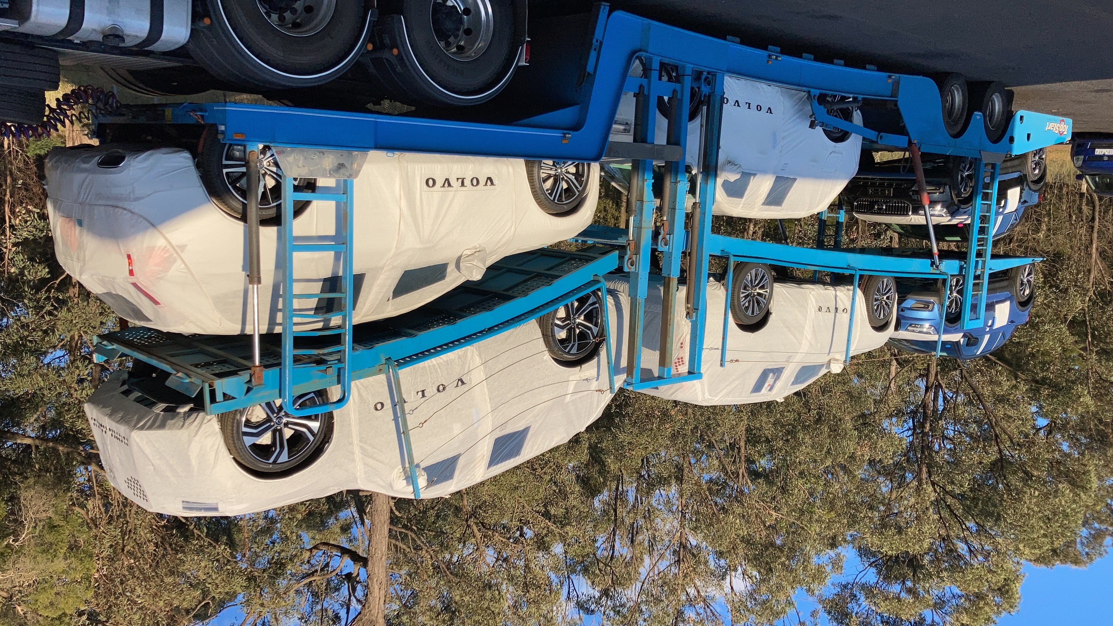 Auto Mover Volvo Fleet Interstate Transport Service